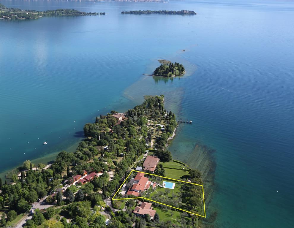 Villa Elena Манерба-дель-Гарда Экстерьер фото